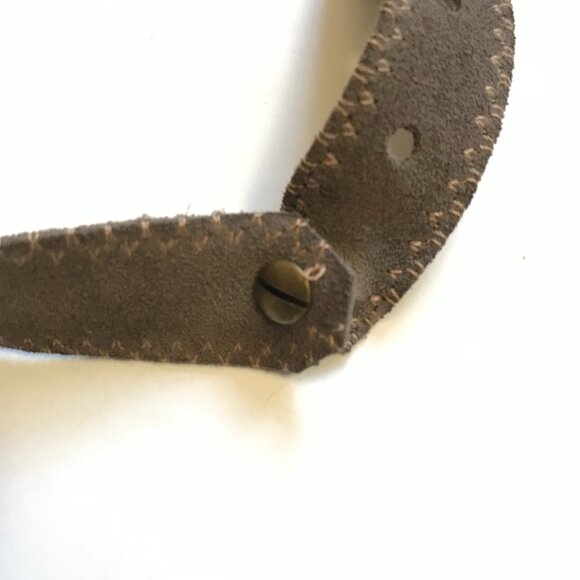 Twine & Twig Layered Classic Beaded Necklace Womens Suede Strap Cream Bronze - Picture 7 of 12